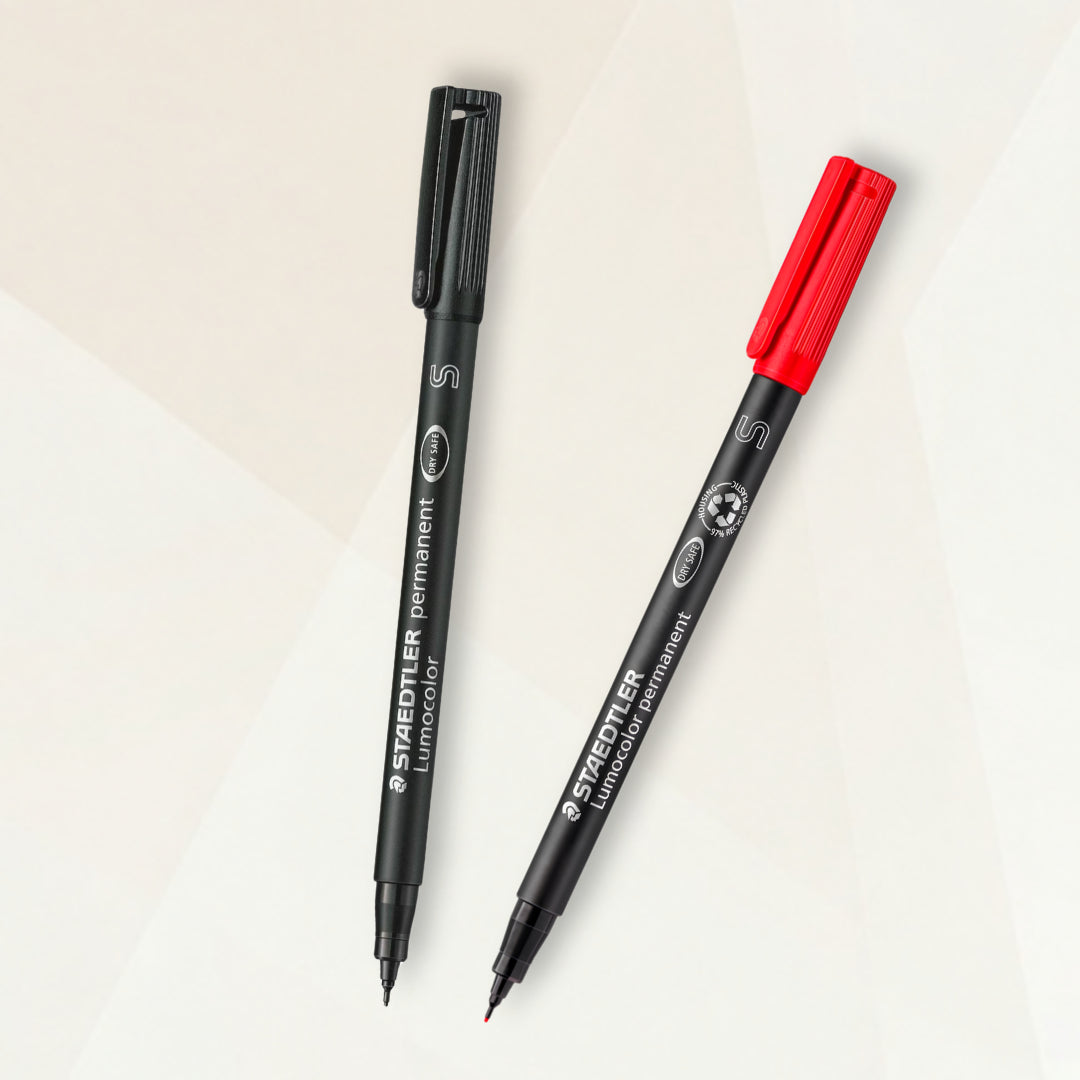 2 stylos (noir + rouge)
